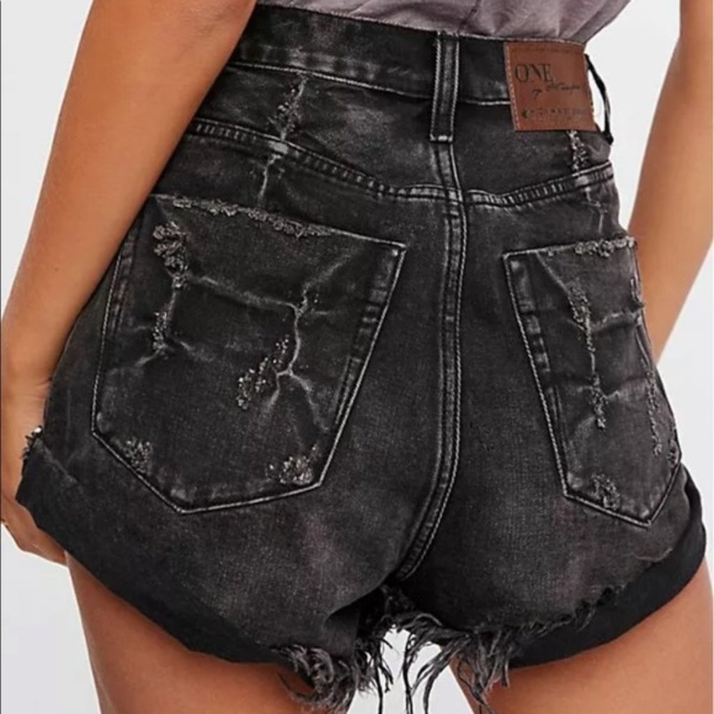 One teaspoon double bass bandit mid waist shorts